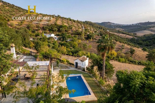 Foto 2 de Casa rural en venda a Prado del Rey de 3 habitacions amb terrassa i piscina