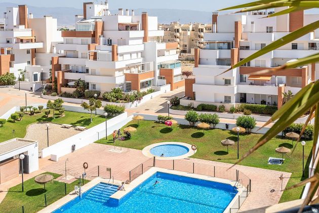 Foto 1 de Ático en venta en avenida Ciudad de Cádiz de 2 habitaciones con terraza y piscina