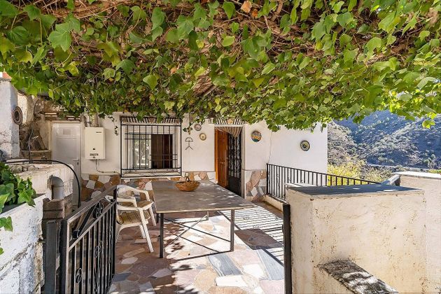 Foto 2 de Casa en venda a Cóbdar de 5 habitacions amb terrassa i jardí