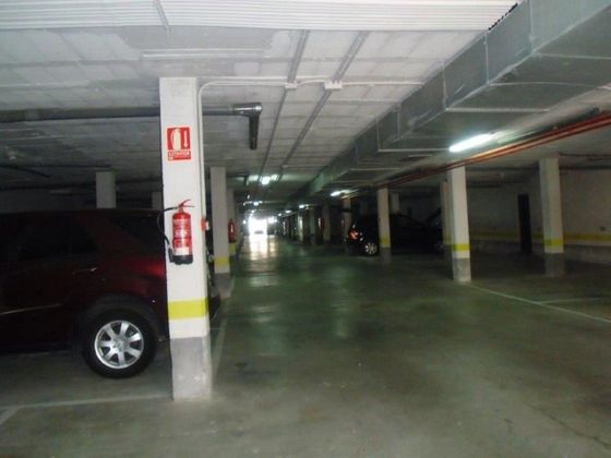 Foto 1 de Garaje en alquiler en Valdelagrana de 14 m²