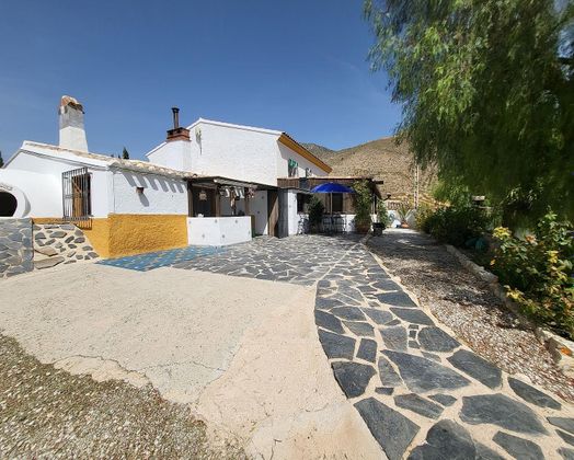 Foto 1 de Casa rural en venda a Vélez-Rubio de 5 habitacions amb terrassa i piscina
