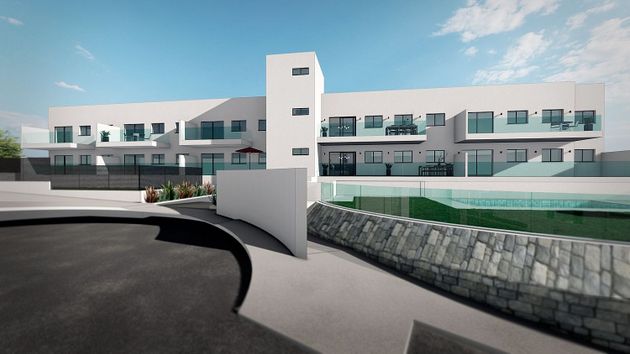 Foto 2 de Ático en venta en Urb. El Palmeral con terraza y piscina