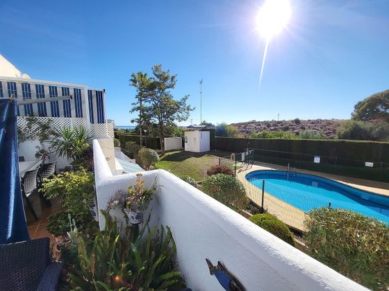 Foto 2 de Piso en venta en Urb. Vista de los Ángeles de 2 habitaciones con terraza y piscina