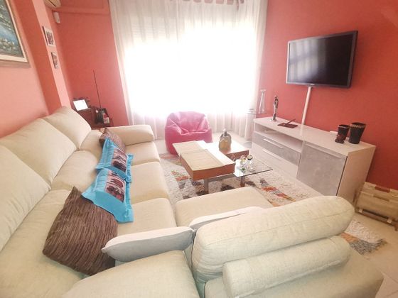 Foto 2 de Venta de piso en Nueva Andalucía de 3 habitaciones con garaje y aire acondicionado