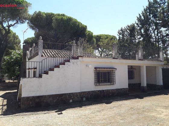 Foto 2 de Casa en venda a Santa Eufemia de 3 habitacions amb piscina i garatge