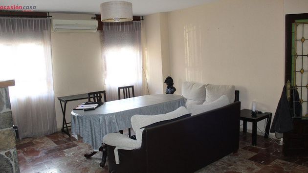 Foto 2 de Piso en venta en Cerro Muriano de 5 habitaciones con terraza y piscina