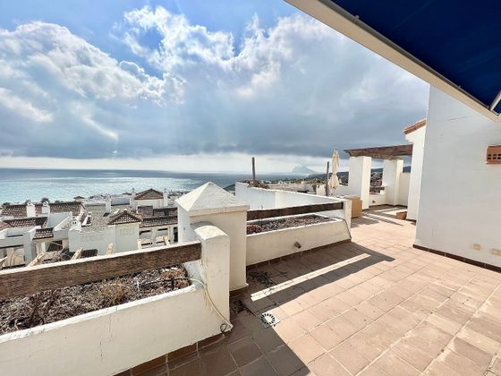 Foto 1 de Pis en venda a San Roque de 3 habitacions amb terrassa i piscina