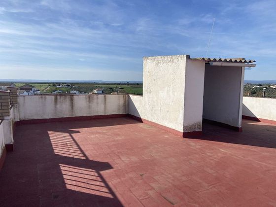 Foto 2 de Xalet en venda a calle Federico Garcia Lorca de 5 habitacions amb terrassa