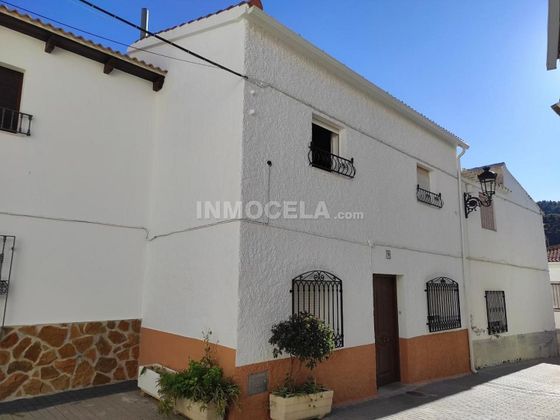 Foto 1 de Casa adossada en venda a Armuña de Almanzora de 5 habitacions amb terrassa i balcó