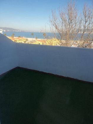 Foto 1 de Àtic en lloguer a El Rinconcillo de 1 habitació amb terrassa i piscina