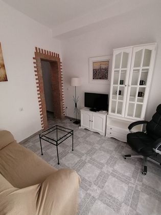 Foto 1 de Dúplex en lloguer a Bajadilla - Fuente Nueva de 2 habitacions amb terrassa i mobles