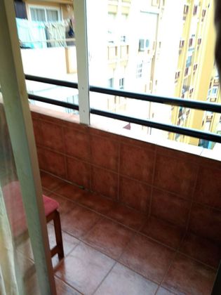 Foto 2 de Alquiler de piso en Bajadilla - Fuente Nueva de 3 habitaciones con terraza y muebles