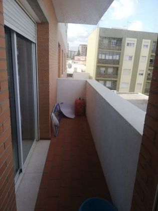 Foto 2 de Pis en lloguer a Reconquista-San José Artesano-El Rosario de 3 habitacions amb terrassa i garatge