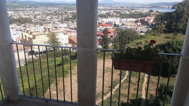 Foto 1 de Piso en alquiler en La Granja-La Colina-Los Pastores de 3 habitaciones con terraza y garaje