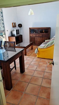 Foto 1 de Casa en alquiler en Castellar de la Frontera de 2 habitaciones con muebles