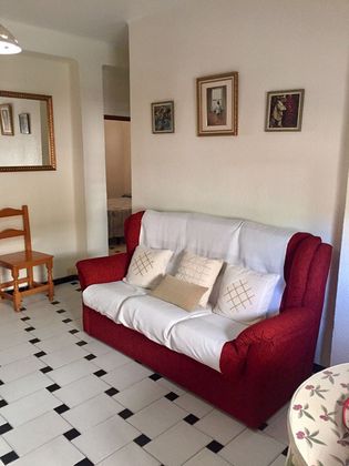 Foto 1 de Piso en alquiler en Reconquista-San José Artesano-El Rosario de 3 habitaciones con muebles y aire acondicionado