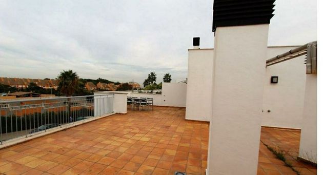 Foto 2 de Àtic en venda a San García de 2 habitacions amb terrassa i piscina