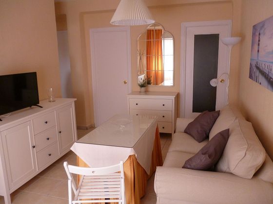 Foto 2 de Piso en alquiler en Reconquista-San José Artesano-El Rosario de 3 habitaciones con muebles