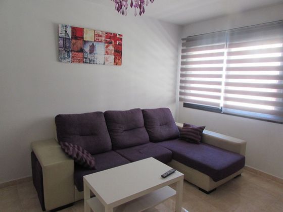 Foto 2 de Piso en alquiler en Reconquista-San José Artesano-El Rosario de 1 habitación con muebles y aire acondicionado