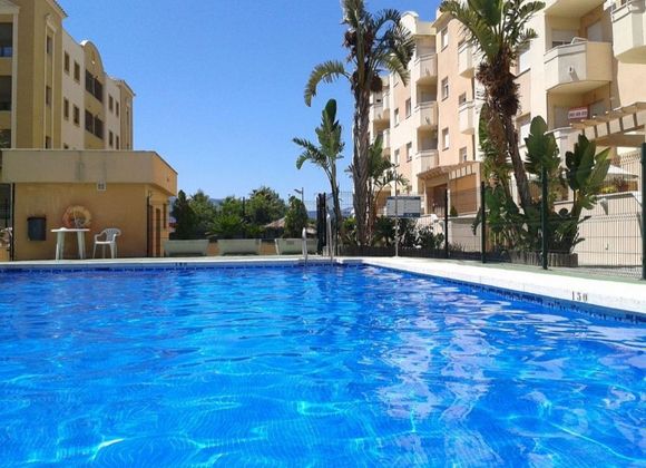 Foto 1 de Piso en venta en Reconquista-San José Artesano-El Rosario de 2 habitaciones con terraza y piscina