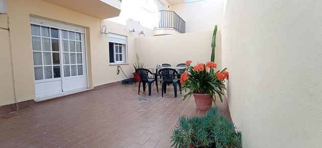 Foto 2 de Pis en lloguer a calle Alcoba de 2 habitacions amb terrassa i garatge