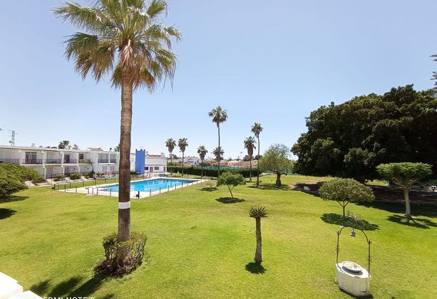 Foto 1 de Casa adossada en venda a La Jara de 2 habitacions amb terrassa i piscina