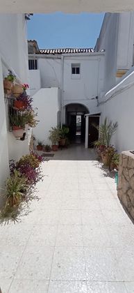 Foto 2 de Casa adossada en venda a El Pino-Bajo de Guía de 14 habitacions amb terrassa i balcó