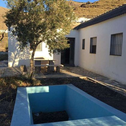 Foto 1 de Casa en venda a Tahal de 3 habitacions amb piscina