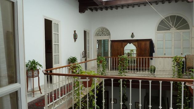 Foto 1 de Casa en venda a Centro - Puerto de Santa María (El) de 5 habitacions amb terrassa i balcó
