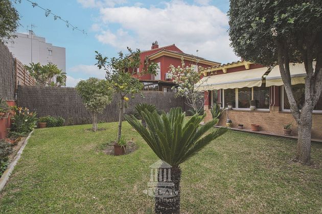 Foto 2 de Venta de casa en Vistahermosa  - Fuentebravía de 4 habitaciones con terraza y jardín