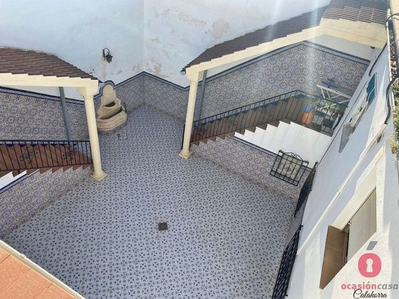 Foto 2 de Xalet en venda a Zona Centro de 9 habitacions amb terrassa i aire acondicionat