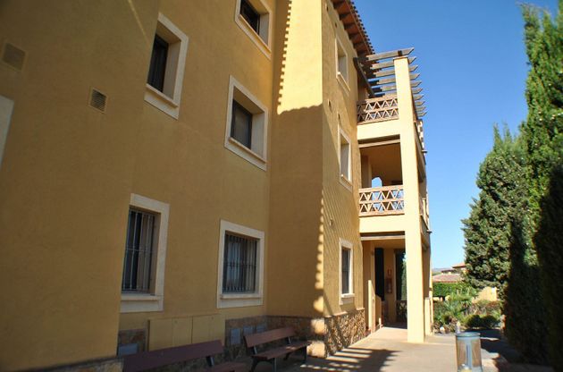 Foto 2 de Venta de ático en calle Sierra de Las Estancias de 2 habitaciones con terraza y piscina