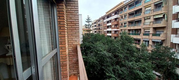 Foto 1 de Piso en venta en Ciudad Jardín - Zoco de 3 habitaciones con garaje y balcón