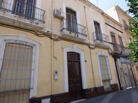Foto 1 de Piso en venta en Plaza de Toros - Santa Rita de 6 habitaciones con terraza y balcón