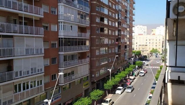 Foto 1 de Piso en venta en calle Altamira de 4 habitaciones con terraza y garaje