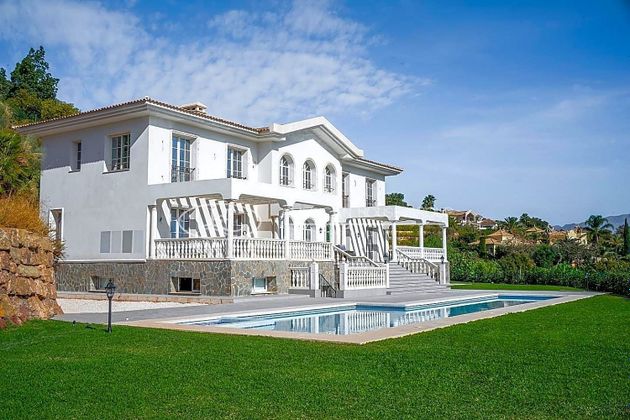 Foto 2 de Xalet en venda a Benahavís de 6 habitacions amb terrassa i piscina