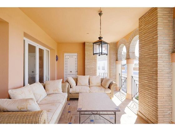 Foto 1 de Àtic en venda a Casares de 4 habitacions amb terrassa i piscina