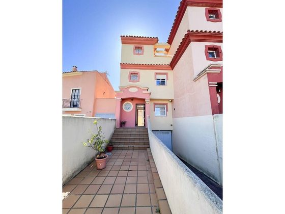 Foto 1 de Casa en venda a El Rinconcillo de 2 habitacions amb terrassa i garatge