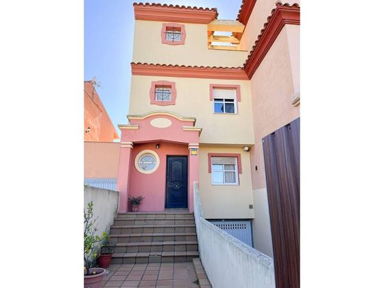 Foto 2 de Casa en venda a El Rinconcillo de 2 habitacions amb terrassa i garatge