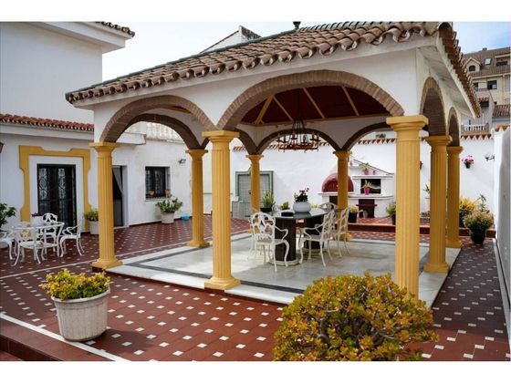 Foto 1 de Casa en venta en San Luis de Sabinillas de 5 habitaciones con terraza