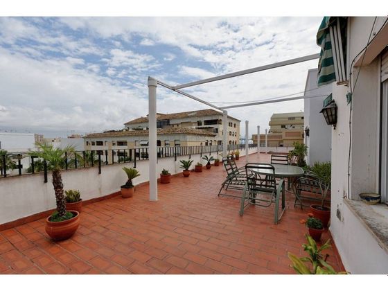 Foto 2 de Àtic en venda a Casco Antiguo de 4 habitacions amb terrassa i garatge