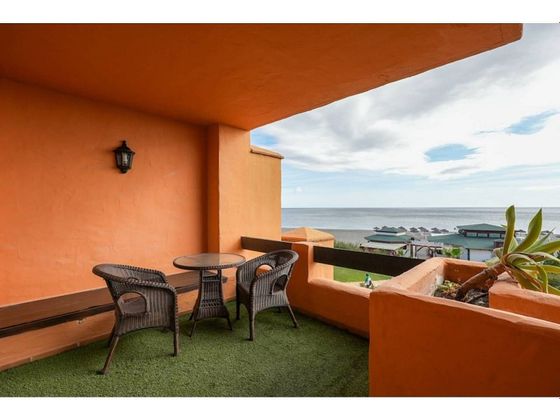 Foto 2 de Pis en venda a calle San Juan de 3 habitacions amb terrassa i piscina
