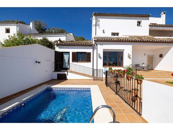 Foto 2 de Casa en venda a Jimena de la Frontera de 4 habitacions amb terrassa i piscina