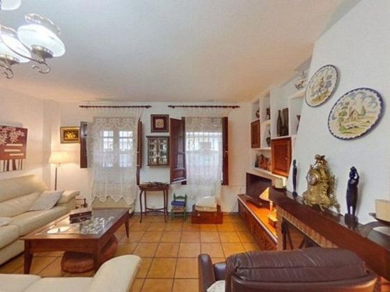 Foto 1 de Casa en venda a Sta. Marina - San Andrés - San Pablo - San Lorenzo de 4 habitacions amb terrassa i aire acondicionat