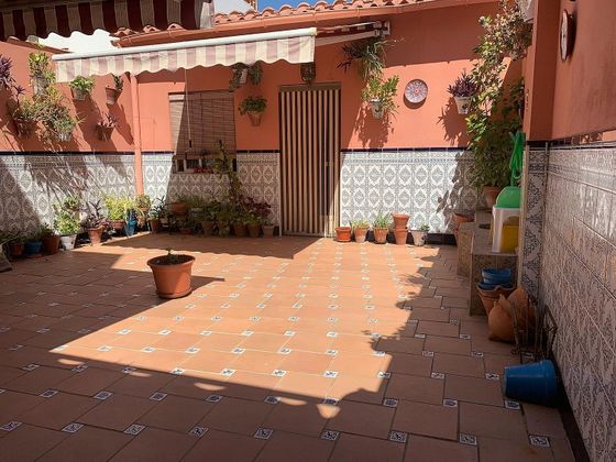 Foto 1 de Casa adosada en venta en Ciudad Jardín - Zoco de 4 habitaciones con terraza y garaje