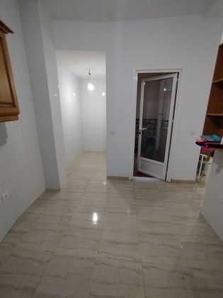 Foto 2 de Alquiler de piso en Mentidero - Teatro Falla - Alameda de 2 habitaciones con ascensor