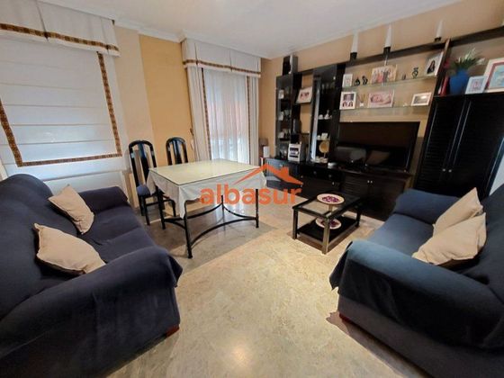 Foto 1 de Dúplex en venda a Fuensanta- Arcángel de 2 habitacions amb garatge i balcó