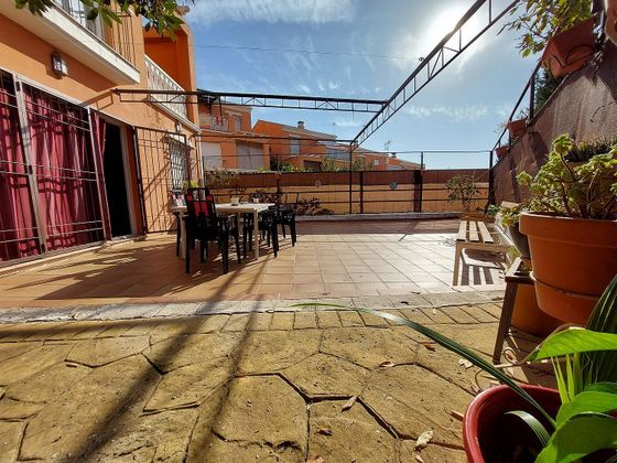 Foto 2 de Venta de casa adosada en avenida De Los Encinares de 4 habitaciones con terraza y piscina