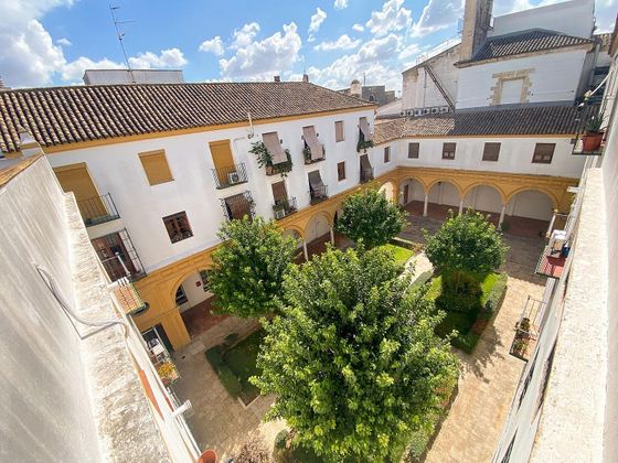 Foto 1 de Pis en venda a Centro - Jerez de la Frontera de 3 habitacions amb garatge i balcó