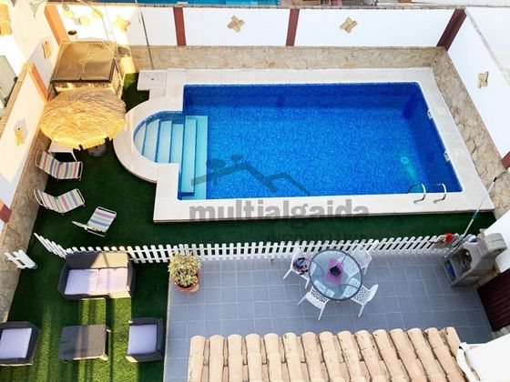 Foto 1 de Xalet en venda a Bonanza-Avda de Huelva-Bº Andalucia de 4 habitacions amb terrassa i piscina